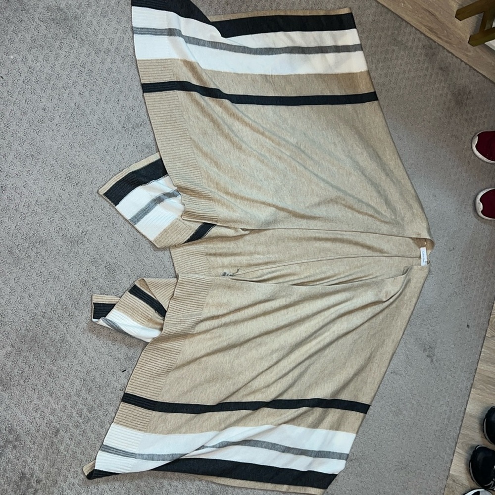 Clavin Klein Wrap